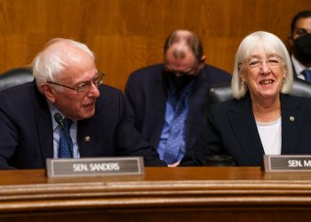 Sanders, Murray holding hearing on ‘Republican abortion bans’