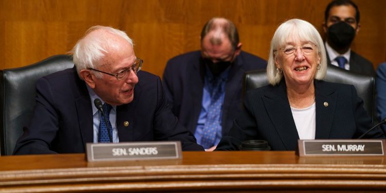 Sanders, Murray holding hearing on ‘Republican abortion bans’
