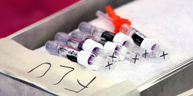 CDC tracking drug-resistant flu strains