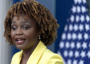 Jean-Pierre stops White House press briefing after person faints