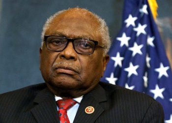 Clyburn on Trump attempt to take credit for insulin pricing: ‘How can you be so bold with your lies’