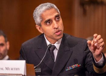 Surgeon general urges youth safety labels on social media