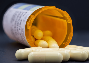 Lawmakers seek balance between drug costs and innovation