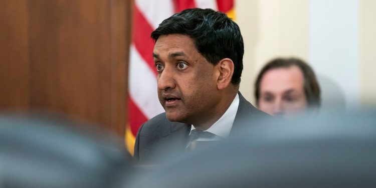 Khanna introduces bill addressing gender disparity in autism diagnosis
