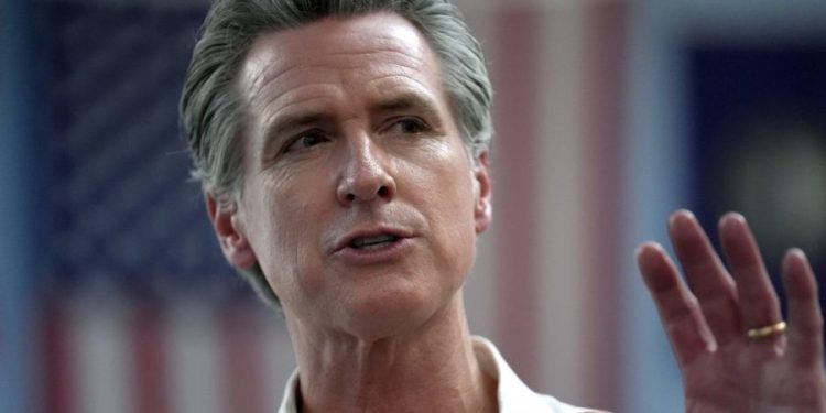 Newsom wants to ban intoxicating hemp products. Industry — and some health experts — say he’s going too far