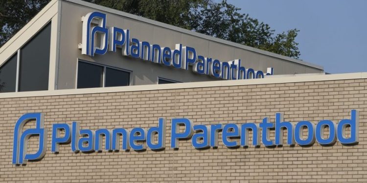 Republicans ask for investigation into federal funding for Planned Parenthood