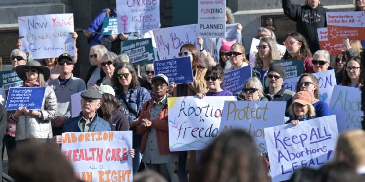 Colorado green lights measure to enshrine abortion