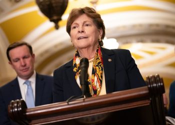 Democrats kick off fight to protect ObamaCare subsidies in new Congress