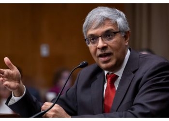 Bhattacharya’s nomination as NIH director advances in Senate