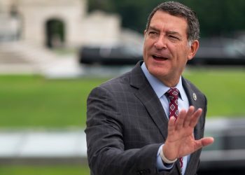 Bipartisan bill seeks to get rid of prior authorization