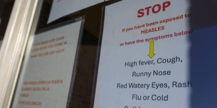 Texas measles outbreak approaches 500 cases 