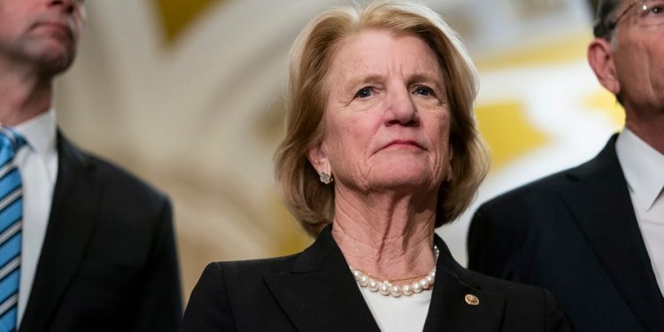 Republican senator asks Kennedy to restore HHS staff that worked on coal miner health