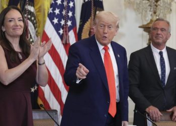 Trump predicts drug prices will ‘drop like a rock’ after new executive order