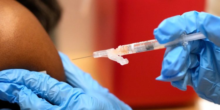 CDC adjusts COVID vaccine guidance, but keeps on child schedule