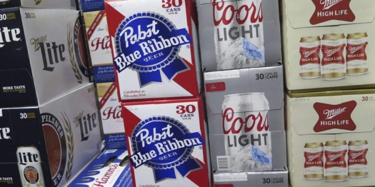 Alcohol linked to increased risk of pancreatic cancer: Study