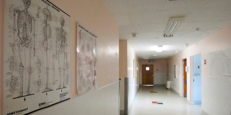 Trump stokes fear, confusion with pulled emergency abortion guidance