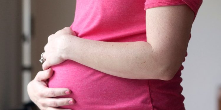 FDA considers warning about antidepressants during pregnancy