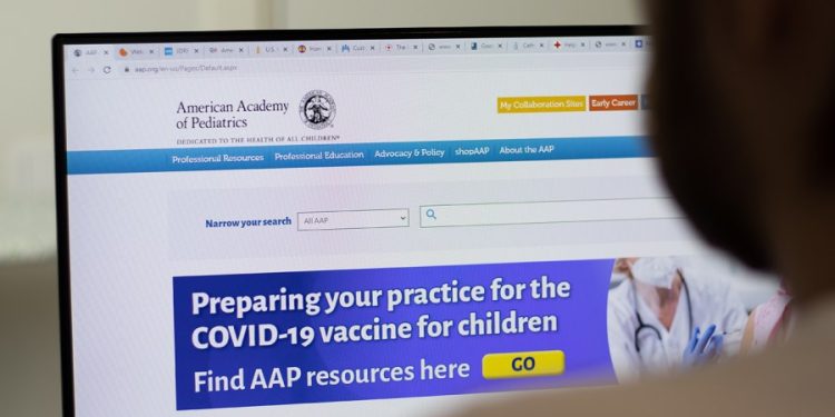 Doctors take on RFK Jr. on back-to-school COVID vaccines