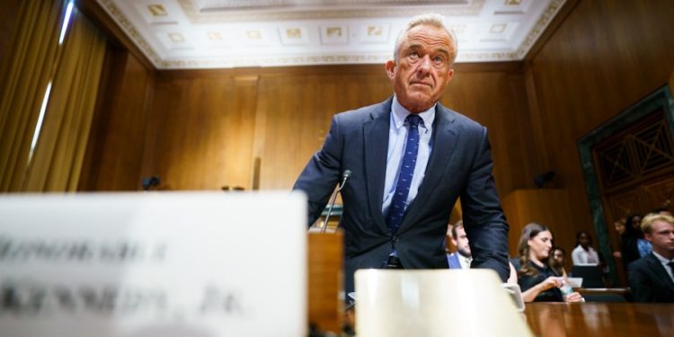 GOP senators signal to Trump that Kennedy is on thin ice