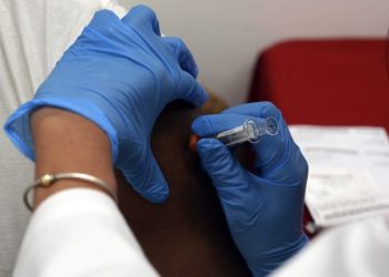 CDC vaccine panel votes to change COVID-19 vaccine guidance