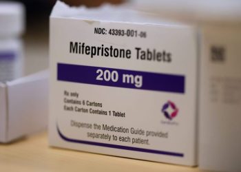 GOP senators urge RFK Jr. to crack down on medication abortion