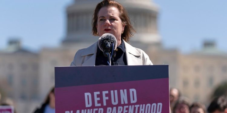 Anti-abortion group warns GOP on push to force ObamaCare subsidies vote