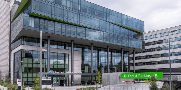 HHS launches investigation of Seattle Children’s Hospital over transgender youth care