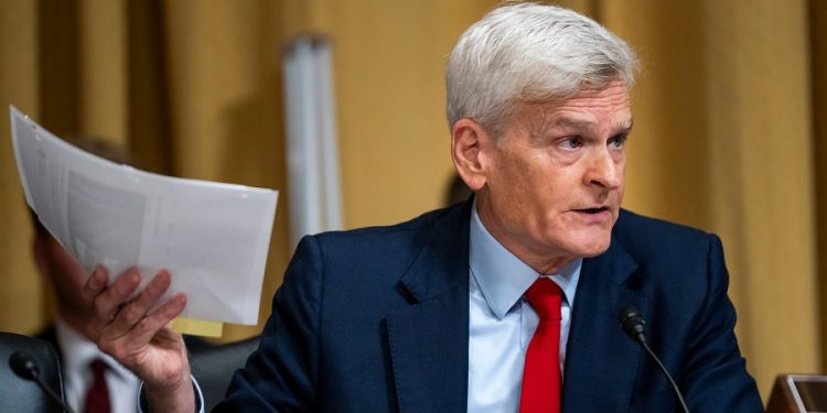 Cassidy urges CDC director to reject vaccine panel’s hepatitis B recommendations