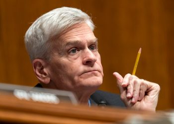 Cassidy calls ACIP ‘totally discredited’ ahead of vaccine guidance votes