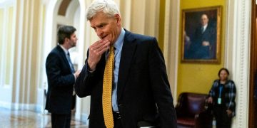 Cassidy: ‘There is a deal that could be made’ on ACA subsidies by end of year