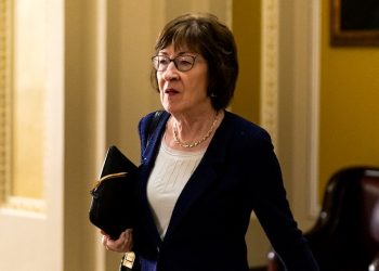 Senate health care talks flicker to life as ObamaCare deadline nears