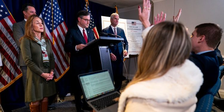 Health care fight hits critical juncture