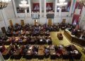 Tennessee lawmakers float abortion amendment that would charge mothers with homicide