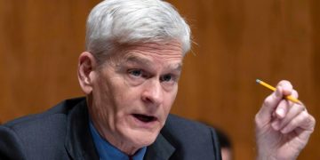 Cassidy, Blunt Rochester grill NIH director on Denmark fixation: ‘That’s a crazy idea’