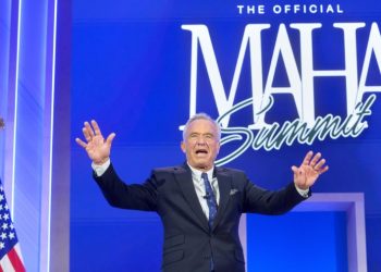 In farm bill, GOP takes another swing at pesticide protections loathed by MAHA