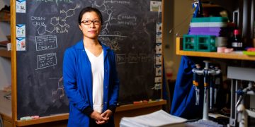 Unlocking hidden pocket on a billion‑dollar drug target