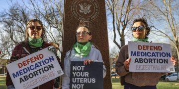Fewer people traveled for abortions as telehealth went up: report