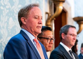 Texas attorney general: ‘Illegal’ for mental health providers to ‘transition’ kids in state