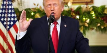 Trump signs order imposing 100 percent tariff on brand name drugs