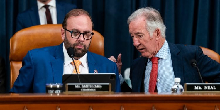 GOP takes aim at hospital CEOs over affordability crisis