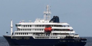 US to send charter flight for Americans on hantavirus-stricken cruise ship
