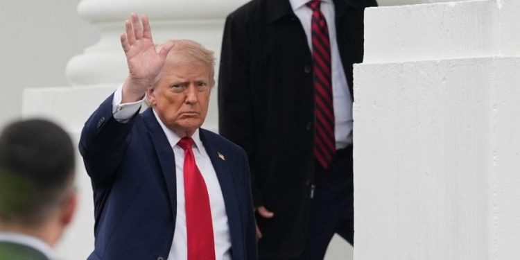 Trump headed to Walter Reed for medical exam