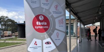 Confirmed Ebola cases in outbreak zone top 1,000