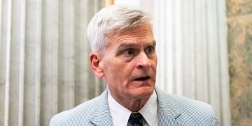 Cassidy criticizes Hegseth after flu outbreak at Texas Air Force base