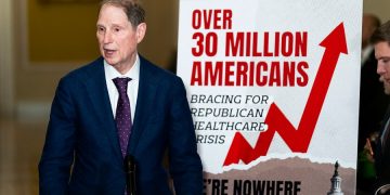Democrats unveil drug pricing policy roadmap ahead of midterms