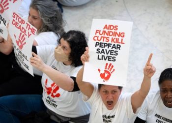 Faith groups urge White House to release funding for HIV/AIDS prevention