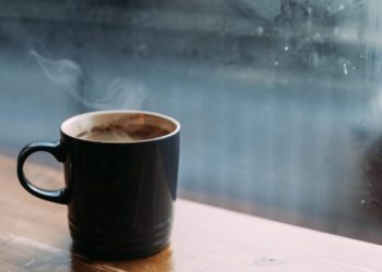Drinking 5 cups of coffee a day is safe and could reduce heart risk: Report