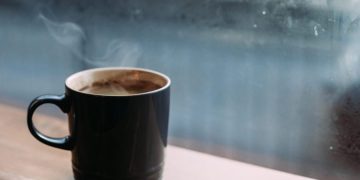 Drinking 5 cups of coffee a day is safe and could reduce heart risk: Report