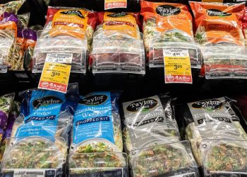 How to tell if your lettuce is safe to eat during cyclospora outbreak