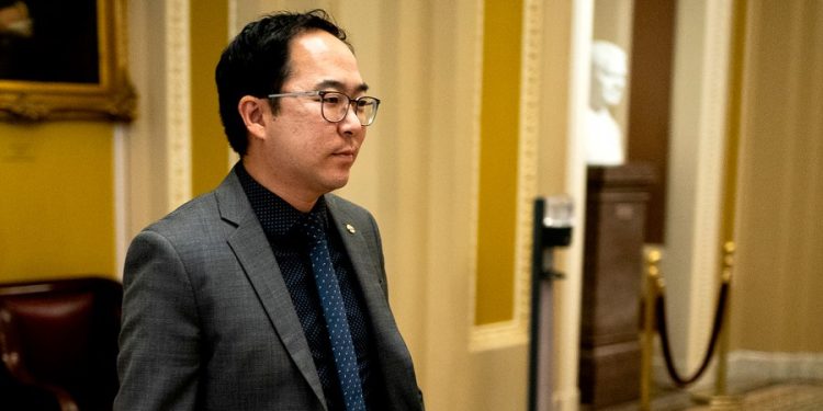 Senate Democrat proposes universal health care for children